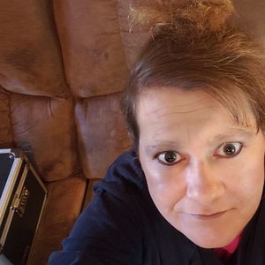 Meet your Posher, Ada